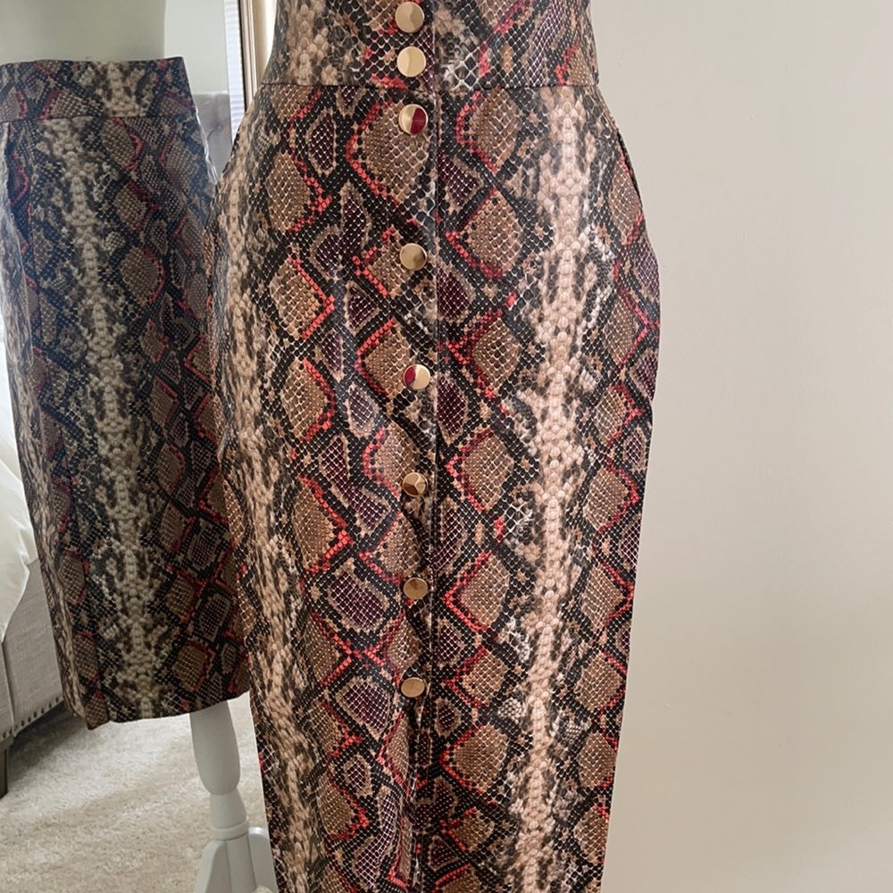 Zara Leather Snake Print Midi Skirt with Pockets.